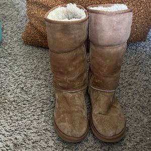 Used tall ugg boots